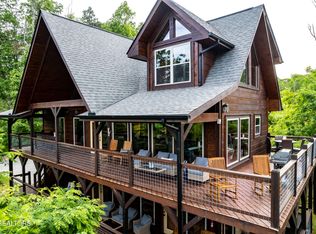 1219 Hemlock Dr, Gatlinburg, TN 37738