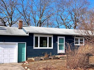 79 Barton Ave, Warwick, RI 02889