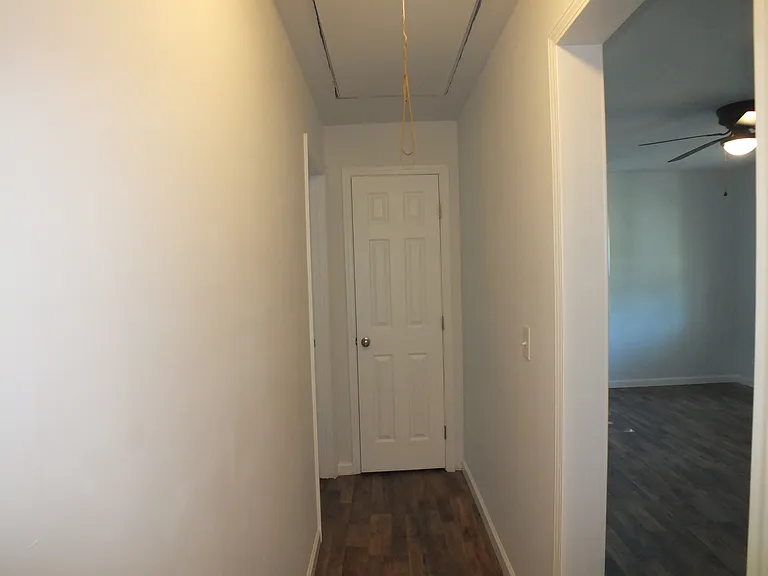 1256 Kings Hwy — Photo 8