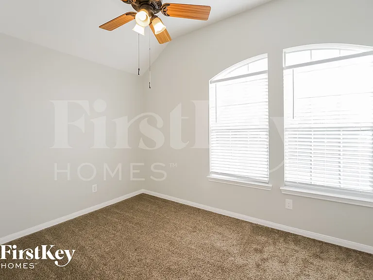 3806 Teal Maple Ct — Photo 11
