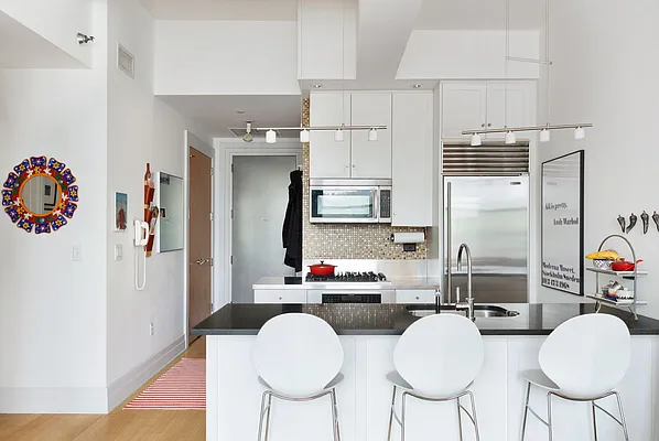 Rented by Stribling | media 7