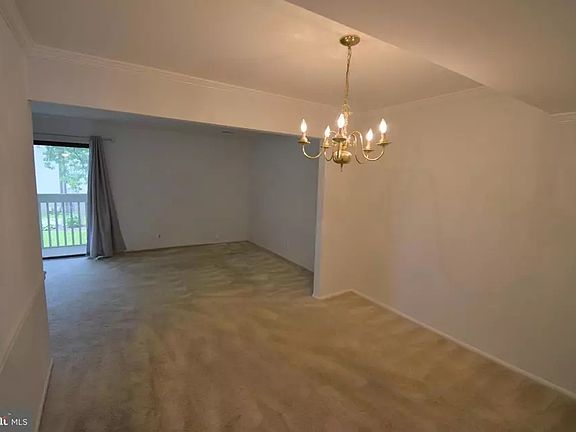 3rd image of 2507 Glengyle Dr #141
