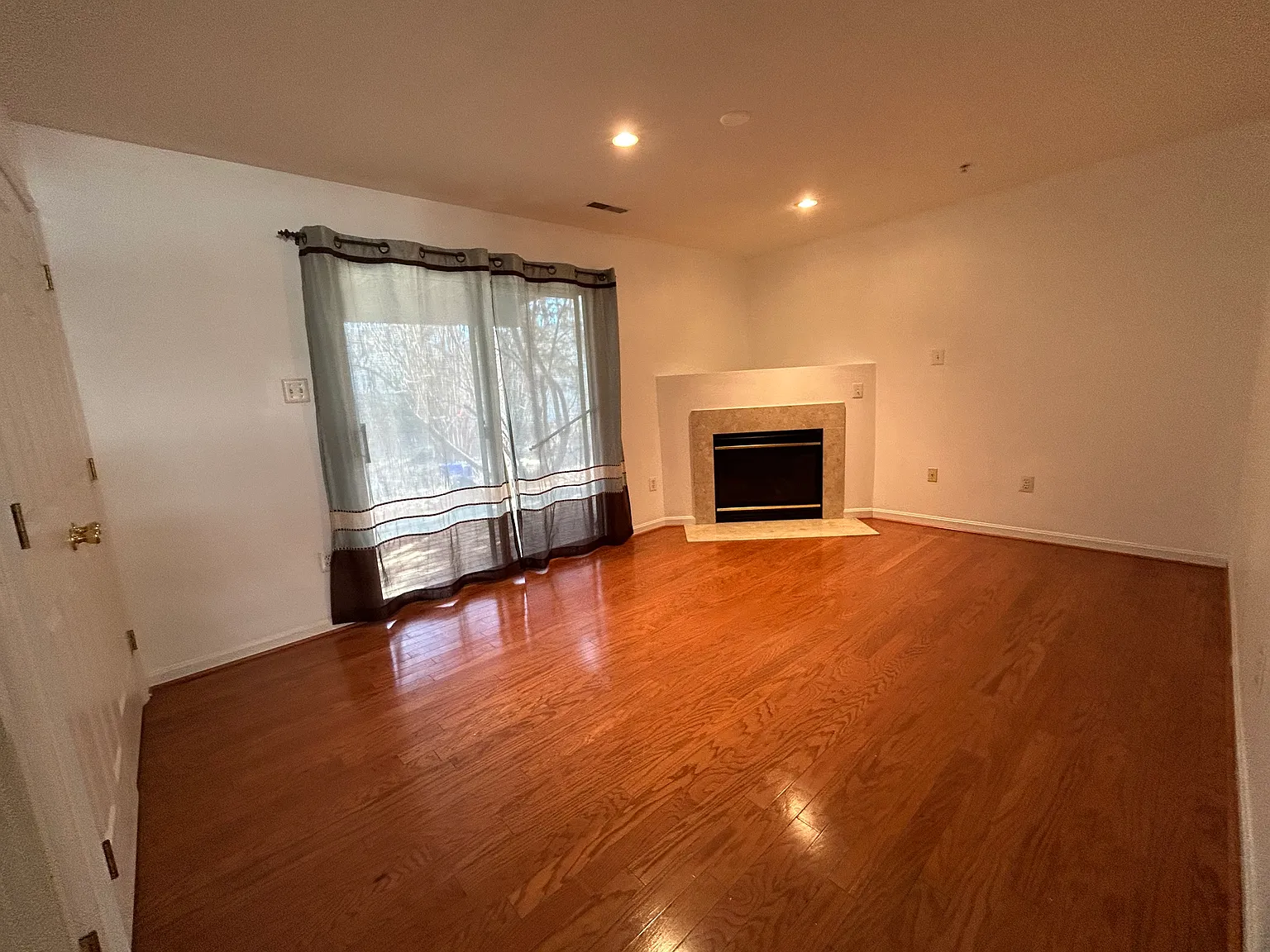 6812 Sanctuary Ct — Photo 2