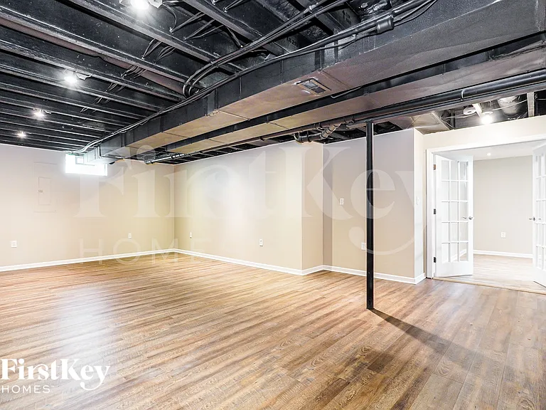 175 Poe Ave — Photo 15