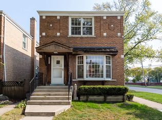 4249 Elm Ave, Brookfield, IL 60513