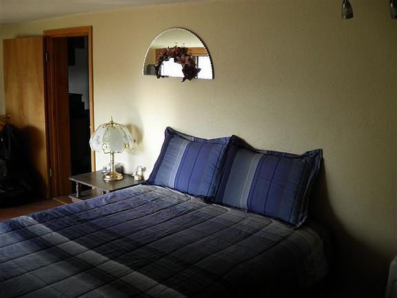 5th image of 4450 Iroquois Dr