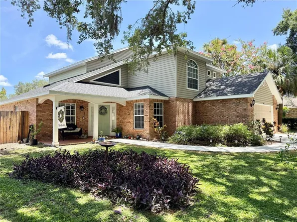 9306 ALANBROOKE ST, TEMPLE TERRACE, FL 33637