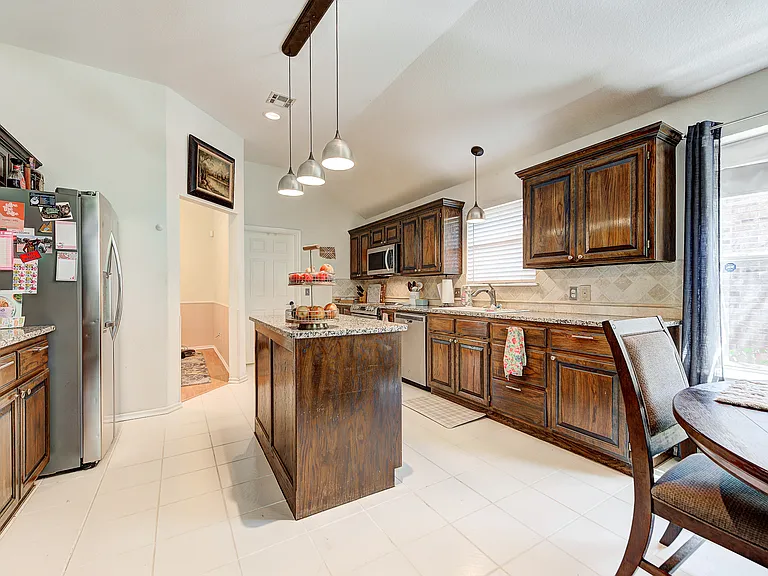 2912 Devonshire Dr — Photo 12