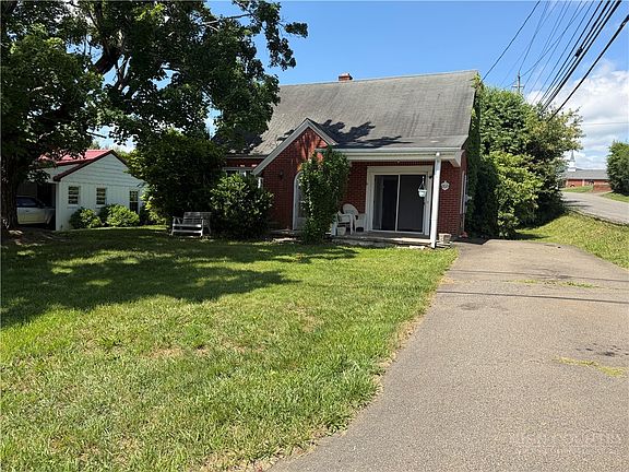 3rd image of 202 Academy Street