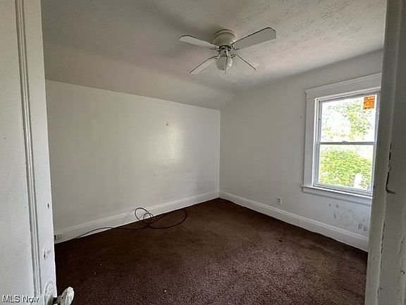 5th image of 428 E 109th St