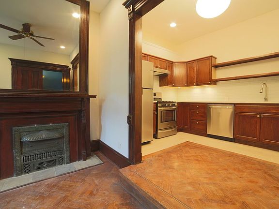 2nd image of 686 Sterling Pl #2