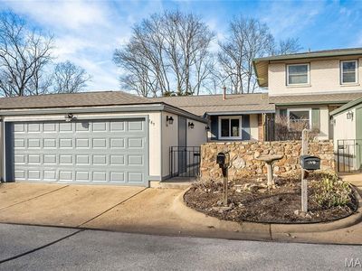 847 Knickerbacker Dr, Ballwin, MO, 63021