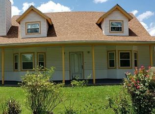 456 Skyline Rd, Dale, TX 78616