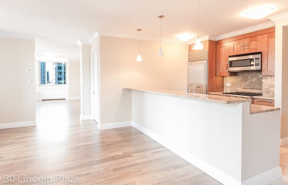 1st image of 30 W 63rd St APT 22FGH