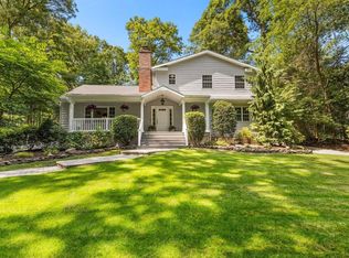 3 Kurt St, Huntington Station, NY 11746