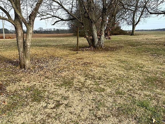 2nd image of 6430 Ricks Ln