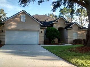 7815 Heather Lake Ct E, Jacksonville, FL 32256