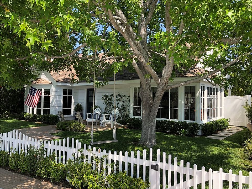 1st image of 2685 Bayshore Dr