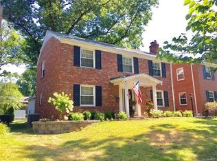 9351 Pine Ave, Saint Louis, MO 63144