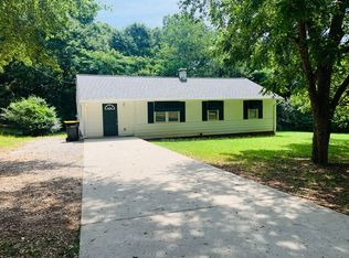 3 Martin St, Newnan, GA 30263