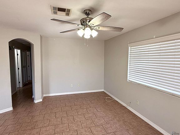 3rd image of 760 W Palo Verde St