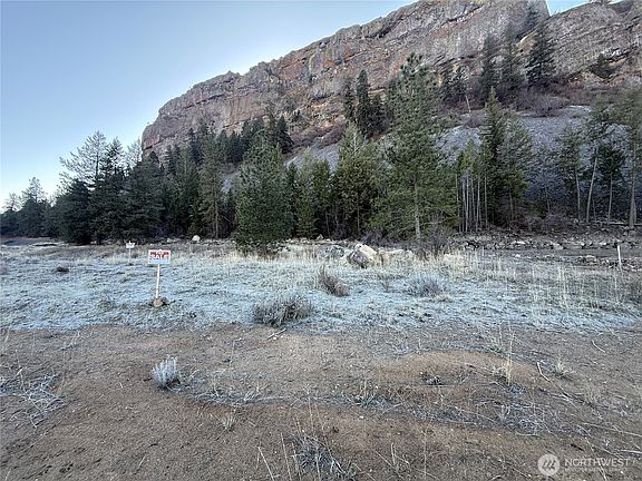 4th image of 99147 Sterling Valley Road N