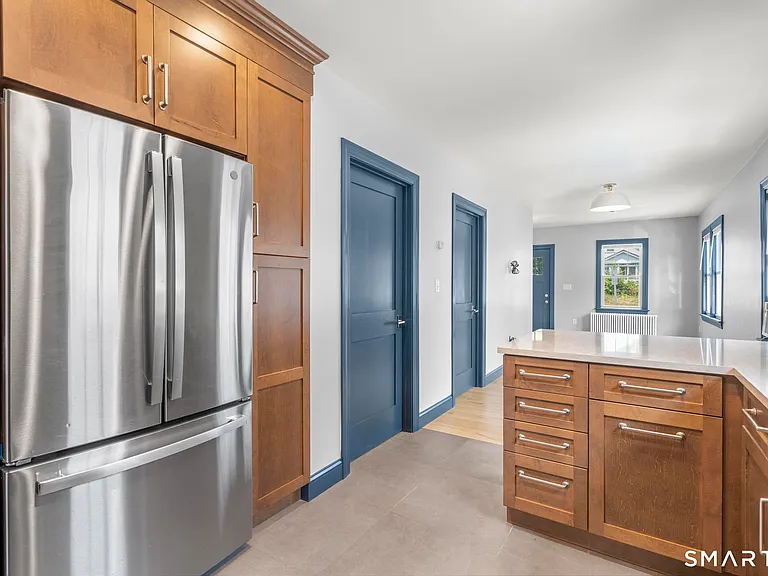 16 Saint Charles Ave — Photo 11