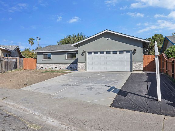 4th image of 7464 Winkley Way