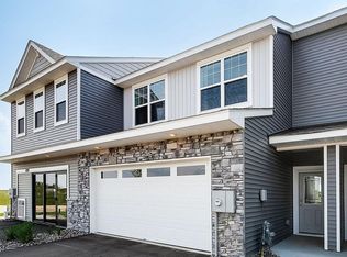 17055 Dysart Pl, Lakeville, MN 55044