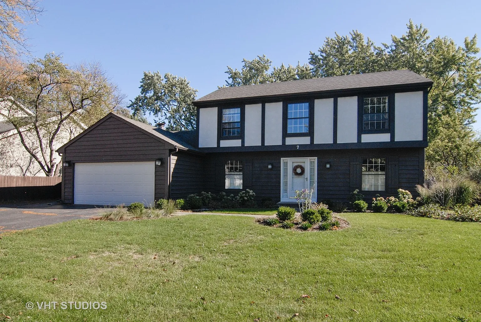 7 Brookfield Ln photo 1