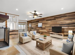 1009 Mustang Trl, Granbury, TX 76049