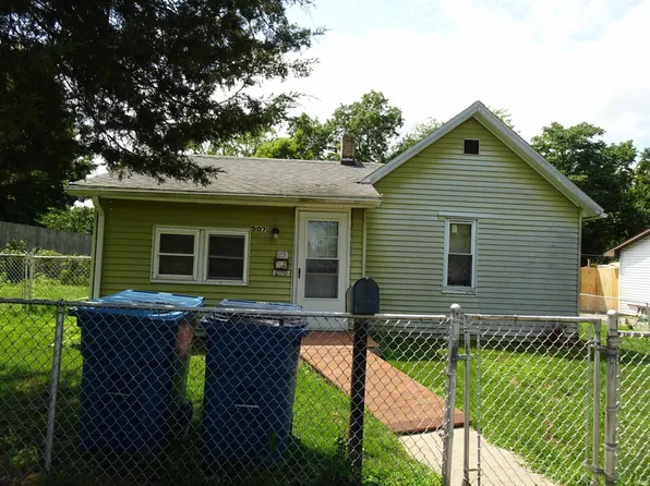 507 S Fisher St, Knox, IN 46534