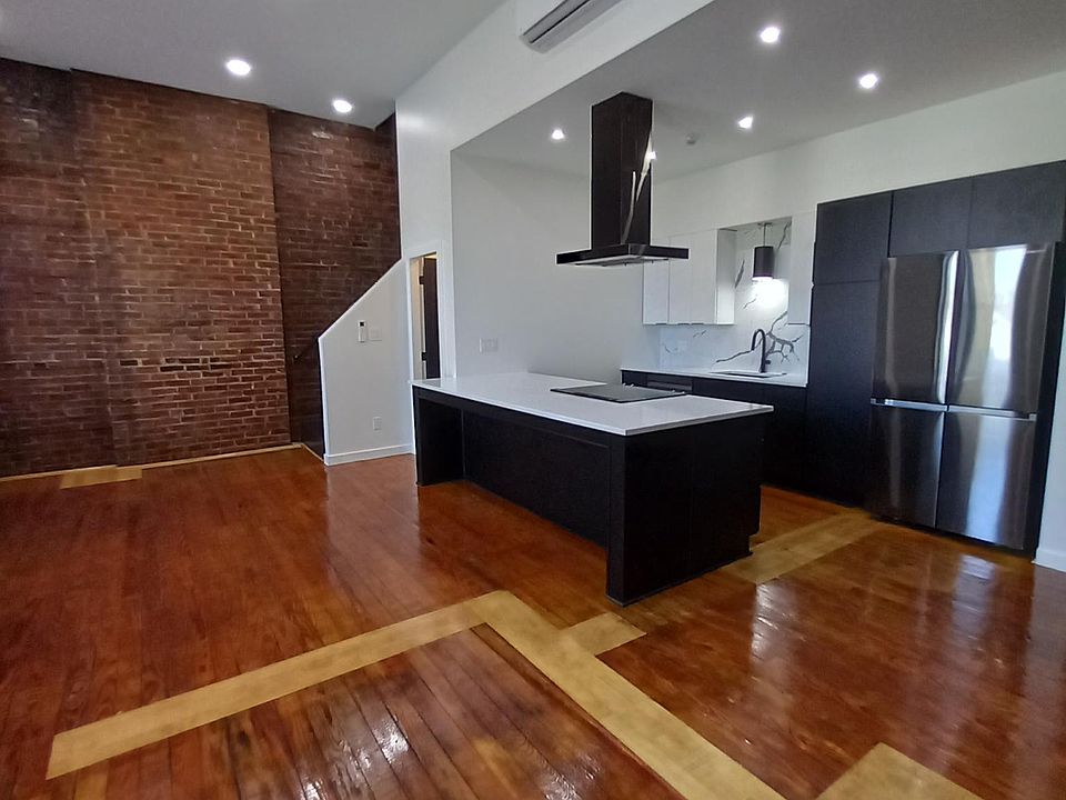 1st image of 111 Remsen St #111