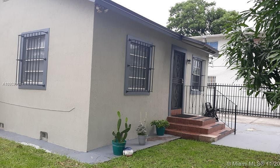 2nd image of 2500 NW 24th Ave #0