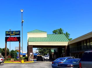 135 4025th Pkwy, Pigeon Forge, TN 37863