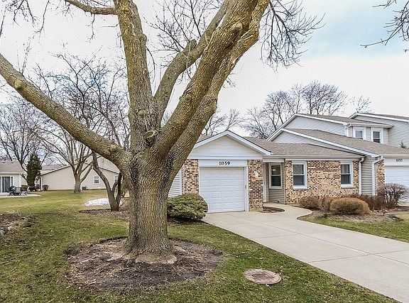 2nd image of 1059 Stonehedge Dr