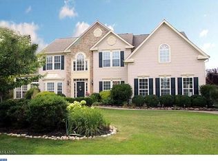 2 Paulmier Rd, Stockton, NJ 08559