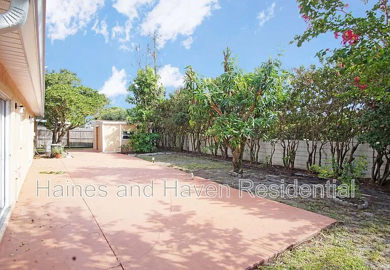 4645 Saddle Creek Pl — Photo 42