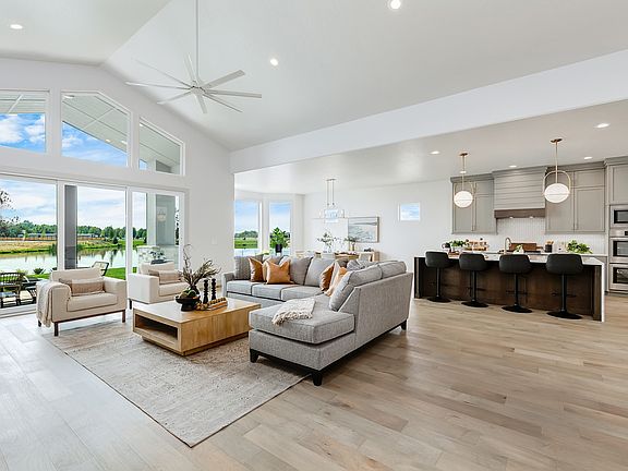 7th image of this home
