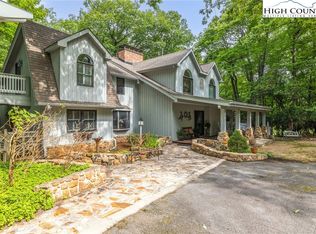 1204 Ridge Rd, Glade Valley, NC 28627