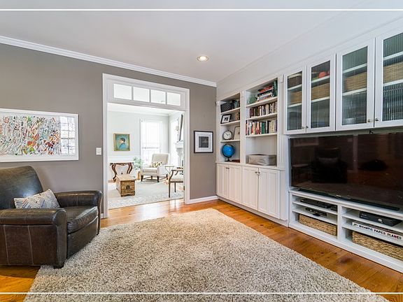 5th image of 1804 Highwood Ln