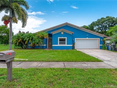 706 Ixoria Ave, Fort Pierce, FL, 34982