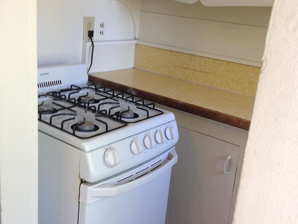 2nd image of 1014 W 11th Ave APT 1