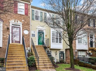 2431 Lizbec Ct, Crofton, MD 21114