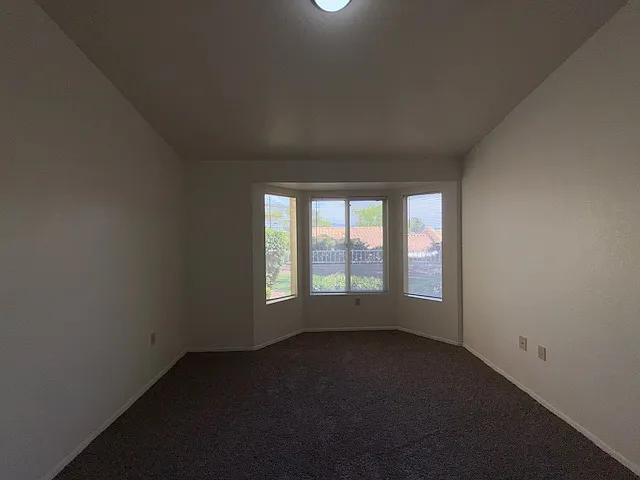 9028 Starmount Dr — Photo 11