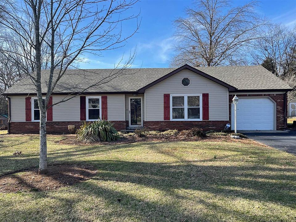 1st image of 2823 Cheyenne Dr