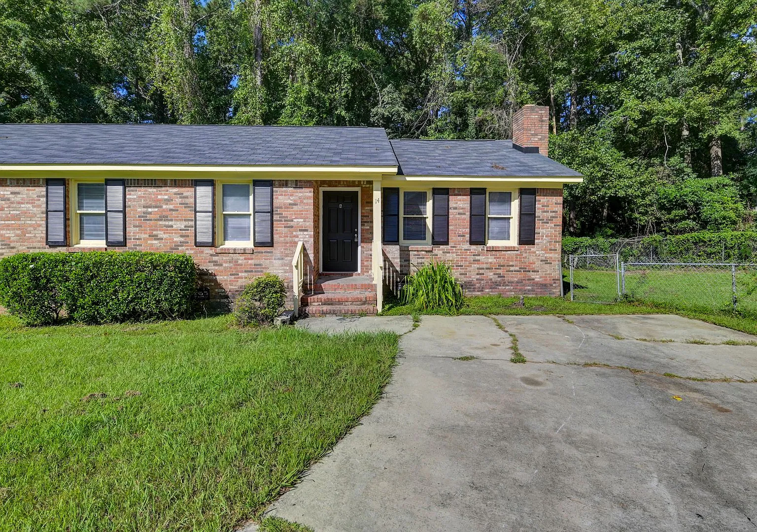 Beautifully Renovated 3-Bedroom Home in Columbia, SC! — Photo 2