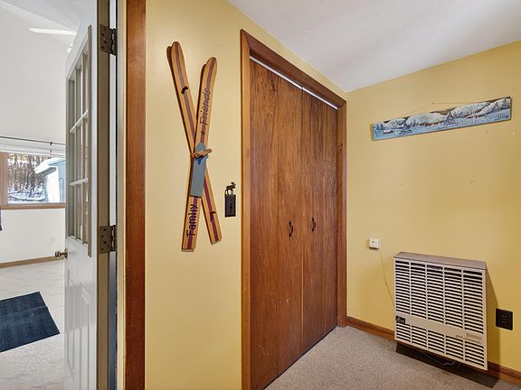 3rd image of 28 Balsam Drive
