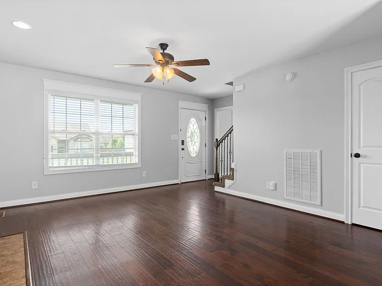 3459 Bradfield Dr — Photo 8