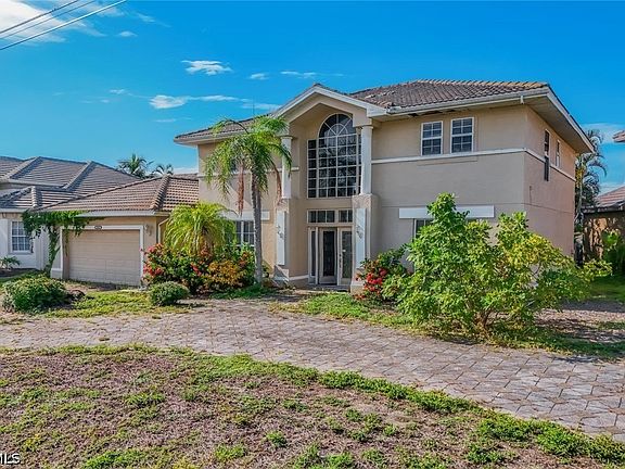 5th image of 2502 Cape Coral Pkwy W